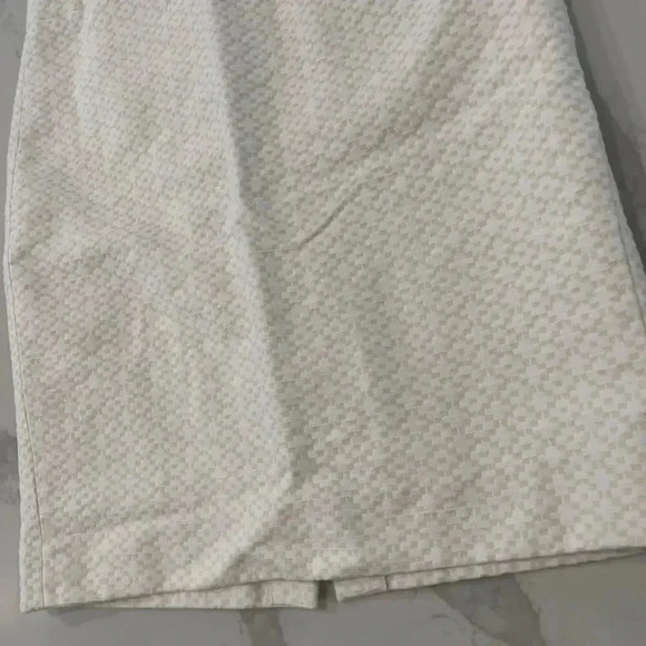 J. Crew Ivory Beige Pencil Skirt Geometric Textured Women's 10 Special Occasion - Picture 2 of 6
